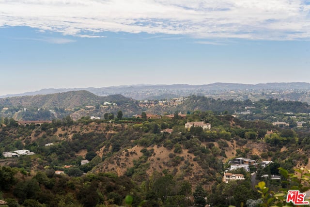 2600 Bowmont Drive, Beverly Hills, CA 90210 — photo 17 of 17