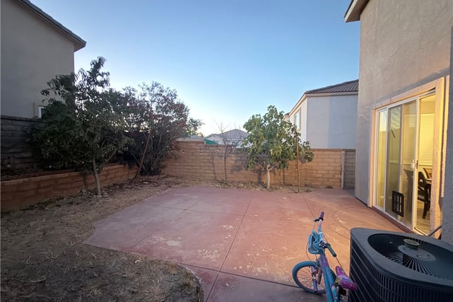 37517 Peachwood, Palmdale, CA 93551 — photo 4 of 5