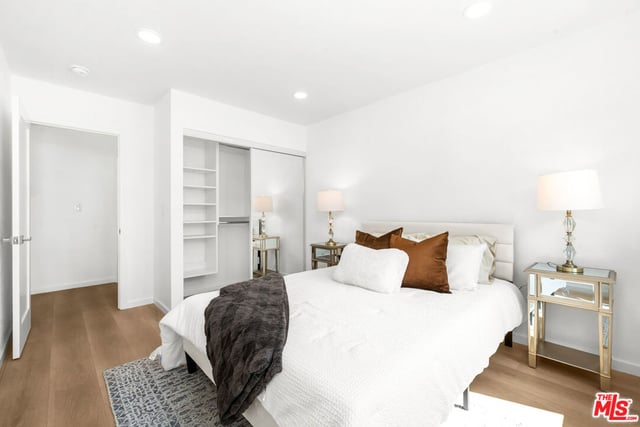 5124 Hillcrest Drive, Los Angeles, CA 90043 — photo 29 of 52