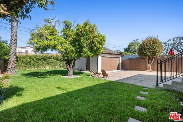 5124 Hillcrest Drive, Los Angeles, CA 90043 — photo 34 of 52