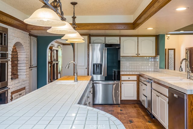 24537 Peachland Avenue, Newhall, CA 91321 — photo 15 of 48