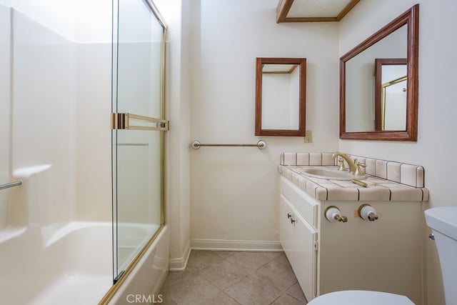 24537 Peachland Avenue, Newhall, CA 91321 — photo 33 of 48
