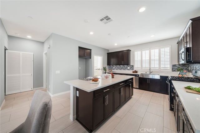 14428 Papaya Lane 1, Gardena, CA 90247 — photo 14 of 43