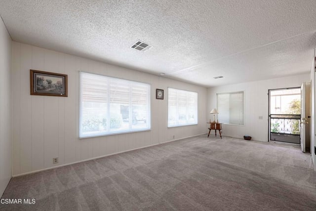 51 Saint Charles Court 51, Newbury Park, CA 91320 — photo 9 of 45
