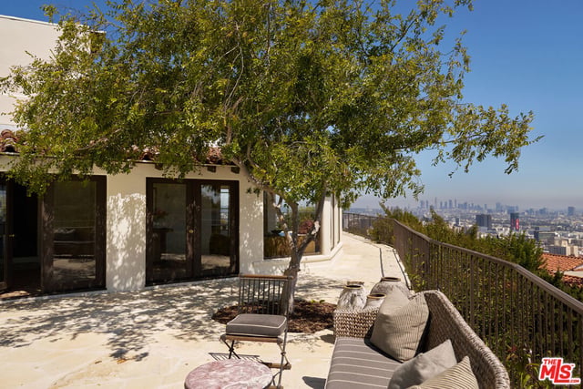 6911 Los Tilos Road, Los Angeles, CA 90068 — photo 41 of 44