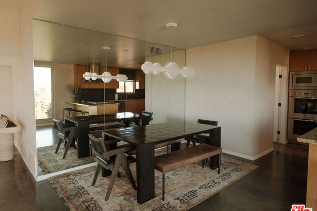 2400 Crest View Drive, Los Angeles, CA 90046 — photo 12 of 37