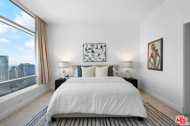 900 W OLYMPIC Boulevard 37E, Los Angeles, CA 90015 — photo 26 of 40
