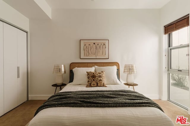 6735 Yucca Street 101, Los Angeles, CA 90028 — photo 19 of 44