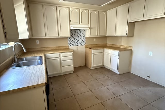 2260 E ave Q4, Palmdale, CA 93550 — photo 13 of 18