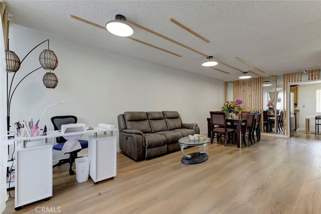 125 W Mountain Street 216, Glendale, CA 91202 — photo 8 of 33