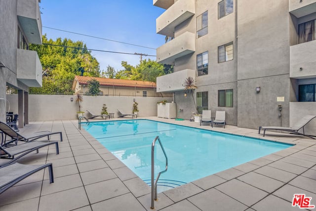 12115 San Vicente Boulevard 303, Los Angeles, CA 90049 — photo 16 of 17