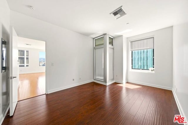3810 Wilshire Boulevard 605, Los Angeles, CA 90010 — photo 13 of 49