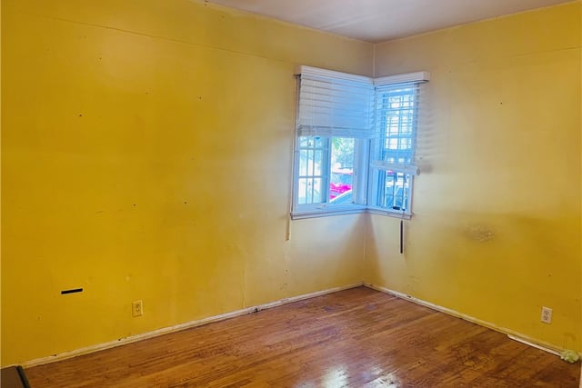 4130 Redwood Avenue, Los Angeles, CA 90066 — photo 11 of 25