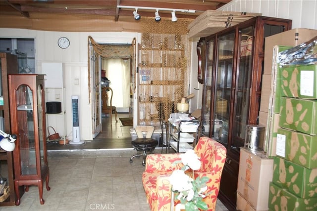 4130 Redwood Avenue, Los Angeles, CA 90066 — photo 15 of 25