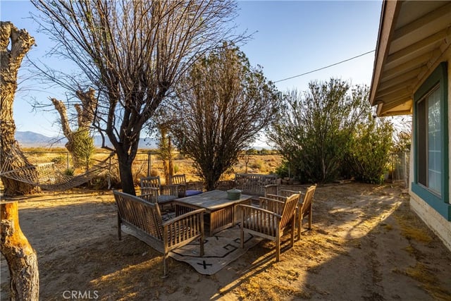 20539 E Avenue R, Palmdale, CA 93591 — photo 12 of 55