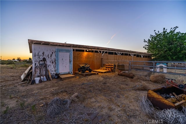 20539 E Avenue R, Palmdale, CA 93591 — photo 42 of 55