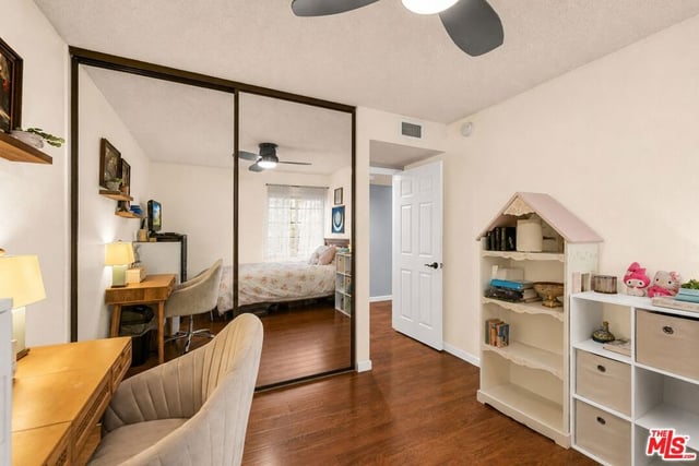 441 E San Jose Avenue 209, Burbank, CA 91501 — photo 16 of 40