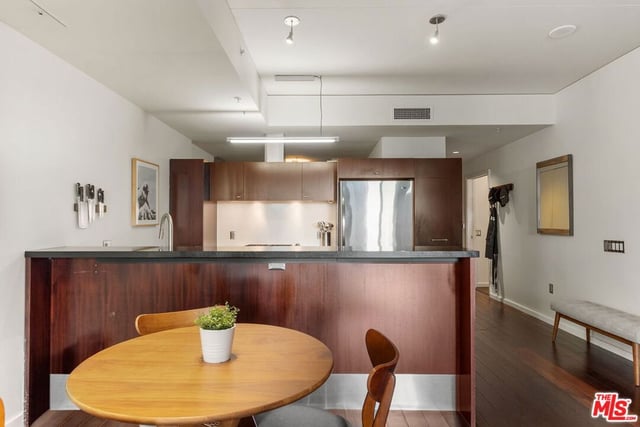 1155 S Grand Avenue 808, Los Angeles, CA 90015 — photo 40 of 49