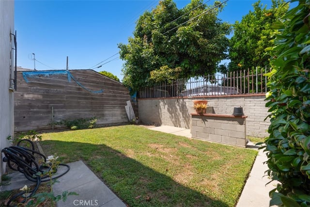 1847 W 68th, Los Angeles, CA 90047 — photo 20 of 22