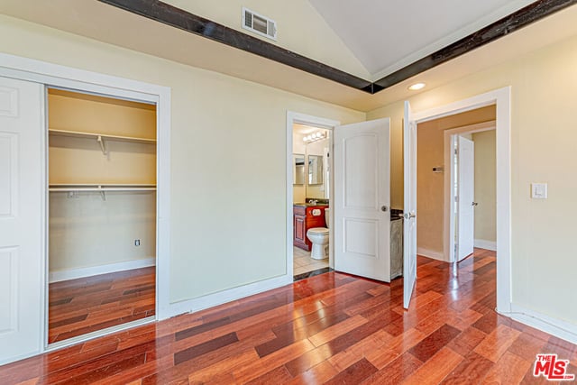 1044 S St Andrews Place, Los Angeles, CA 90019 — photo 17 of 43