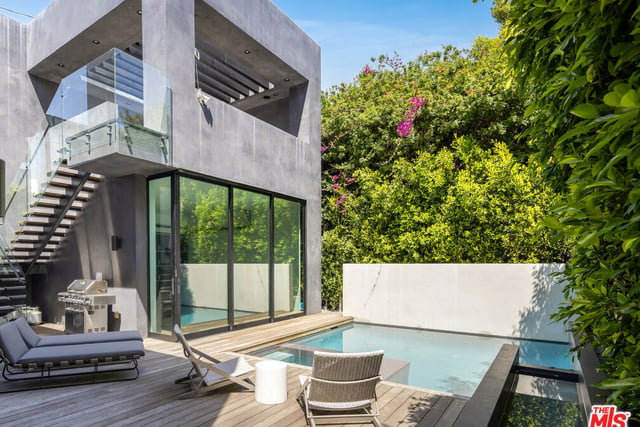 952 N Laurel Avenue, Los Angeles, CA 90046 — photo 11 of 27