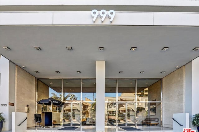 999 N Doheny Drive 602, West Hollywood, CA 90069 — photo 13 of 18