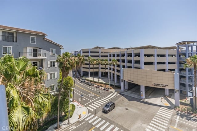 411 W Seaside Way 302, Long Beach, CA 90802 — photo 23 of 41