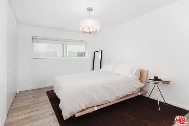 525 N Sycamore Avenue 301, Los Angeles, CA 90036 — photo 14 of 24