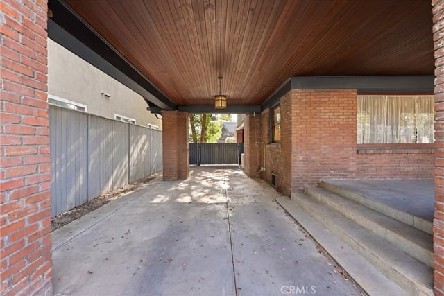 1415 S Manhattan Place, Los Angeles, CA 90019 — photo 51 of 74