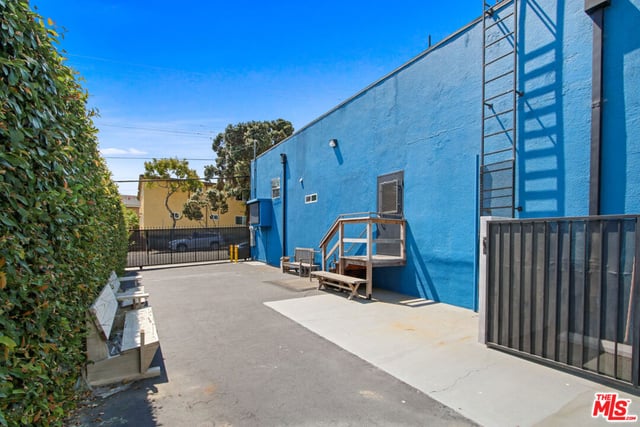 2331 4th Street, Santa Monica, CA 90405 — photo 3 of 10