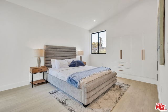 337 6th Avenue, Venice, CA 90291 — photo 17 of 31