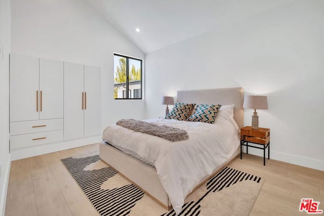 337 6th Avenue, Venice, CA 90291 — photo 21 of 31