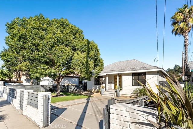 242 Thorne, Los Angeles, CA 90042 — photo 3 of 32