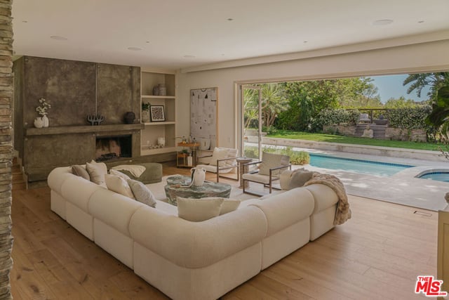 3084 Franklin Canyon Drive, Beverly Hills, CA 90210 — photo 12 of 71