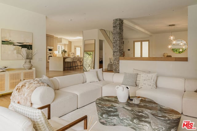 3084 Franklin Canyon Drive, Beverly Hills, CA 90210 — photo 26 of 71