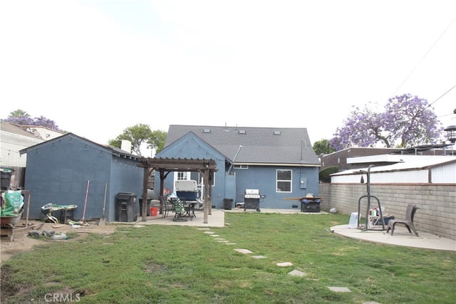 818 S Sloan, Compton, CA 90221 — photo 7 of 9