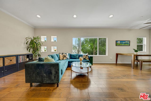 3401 S Bentley Avenue 301, Los Angeles, CA 90034 — photo 6 of 37
