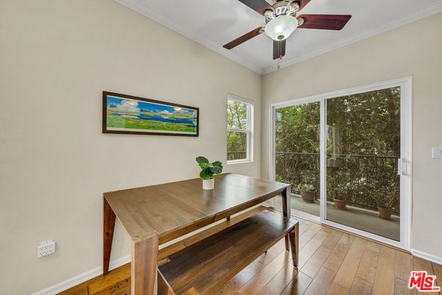 3401 S Bentley Avenue 301, Los Angeles, CA 90034 — photo 7 of 37