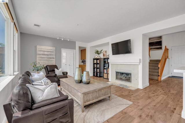 281 W Country Club Dr, Brentwood, CA 94513 — photo 15 of 49