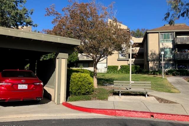 254 Sequoia Court 37, Thousand Oaks, CA 91360 — photo 5 of 36