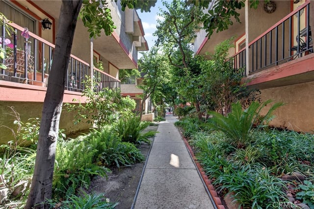 14287 foothill Boulevard 14, Sylmar, CA 91342 — photo 24 of 29