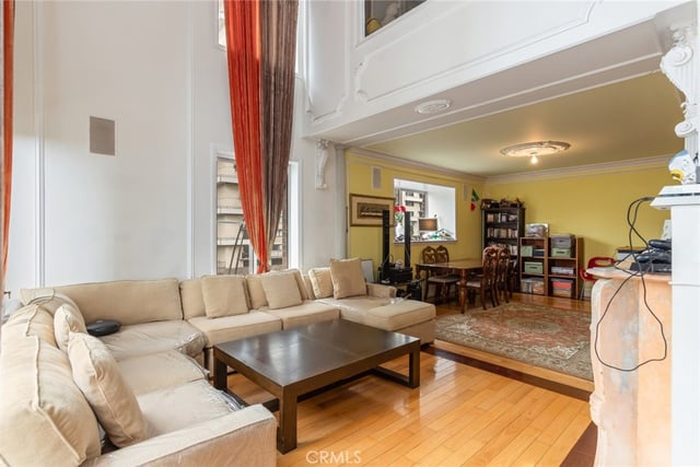 10550 Wilshire Boulevard 302, Los Angeles, CA 90024 — photo 16 of 50