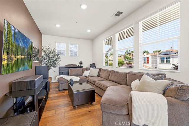 28356 Vela Way, Valencia, CA 91354 — photo 13 of 32