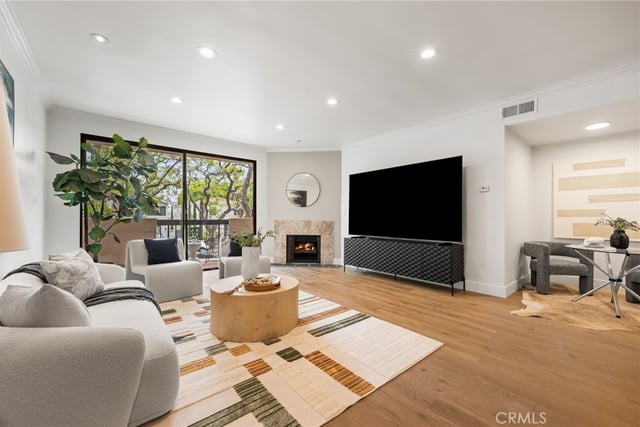 423 N Palm 108, Beverly Hills, CA 90210 — photo 22 of 41