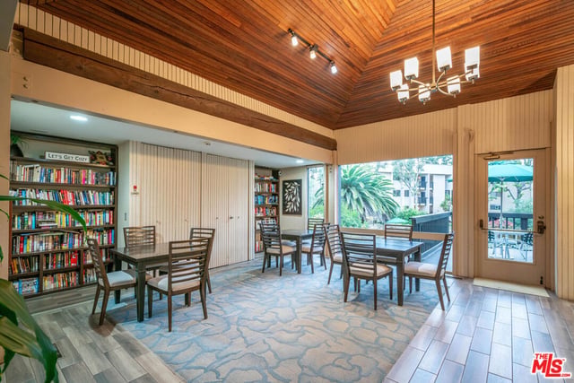 8105 Raintree Circle, Culver City, CA 90230 — photo 14 of 17