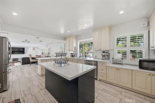 901 Kingsley Drive, Arcadia, CA 91007 — photo 9 of 64