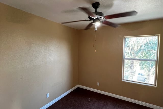 207 W 85TH PLACE, Los Angeles, CA 90003 — photo 8 of 26