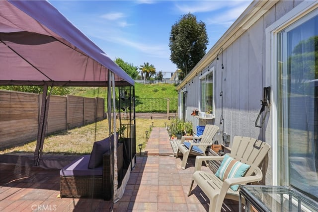 20123 Edgewater, Canyon Country, CA 91351 — photo 23 of 30