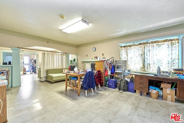1522 Crenshaw Boulevard, Los Angeles, CA 90019 — photo 3 of 23