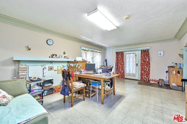 1522 Crenshaw Boulevard, Los Angeles, CA 90019 — photo 4 of 23